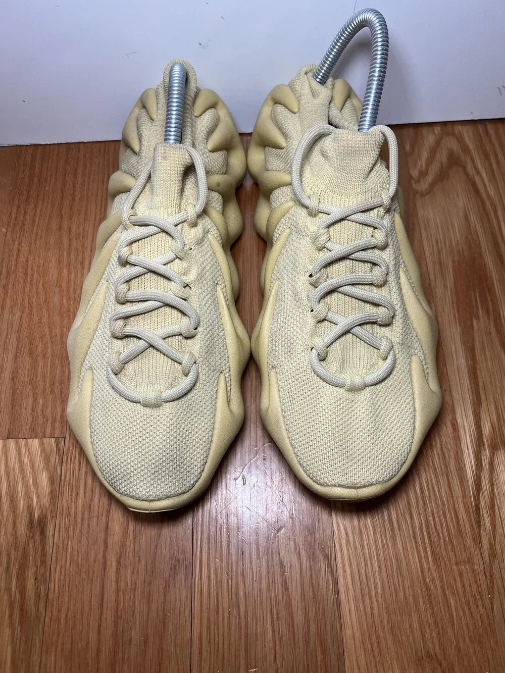 Adidas Yeezy 450 Shoes Mens Size 9 Beige Knit Low Top Lifestyle Casual Sneakers
